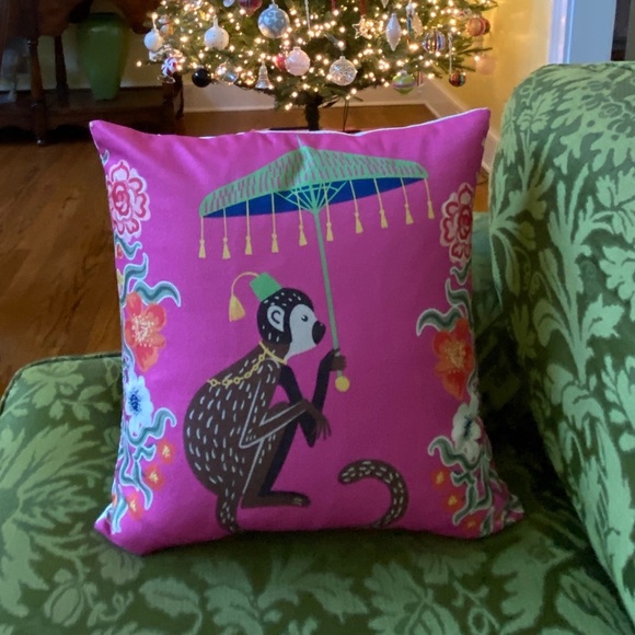 Pillow Cover - Staffordshire Dogs + Ginger Jar OR Tigers - Grandmillennial Decor - Picture 2 of 10